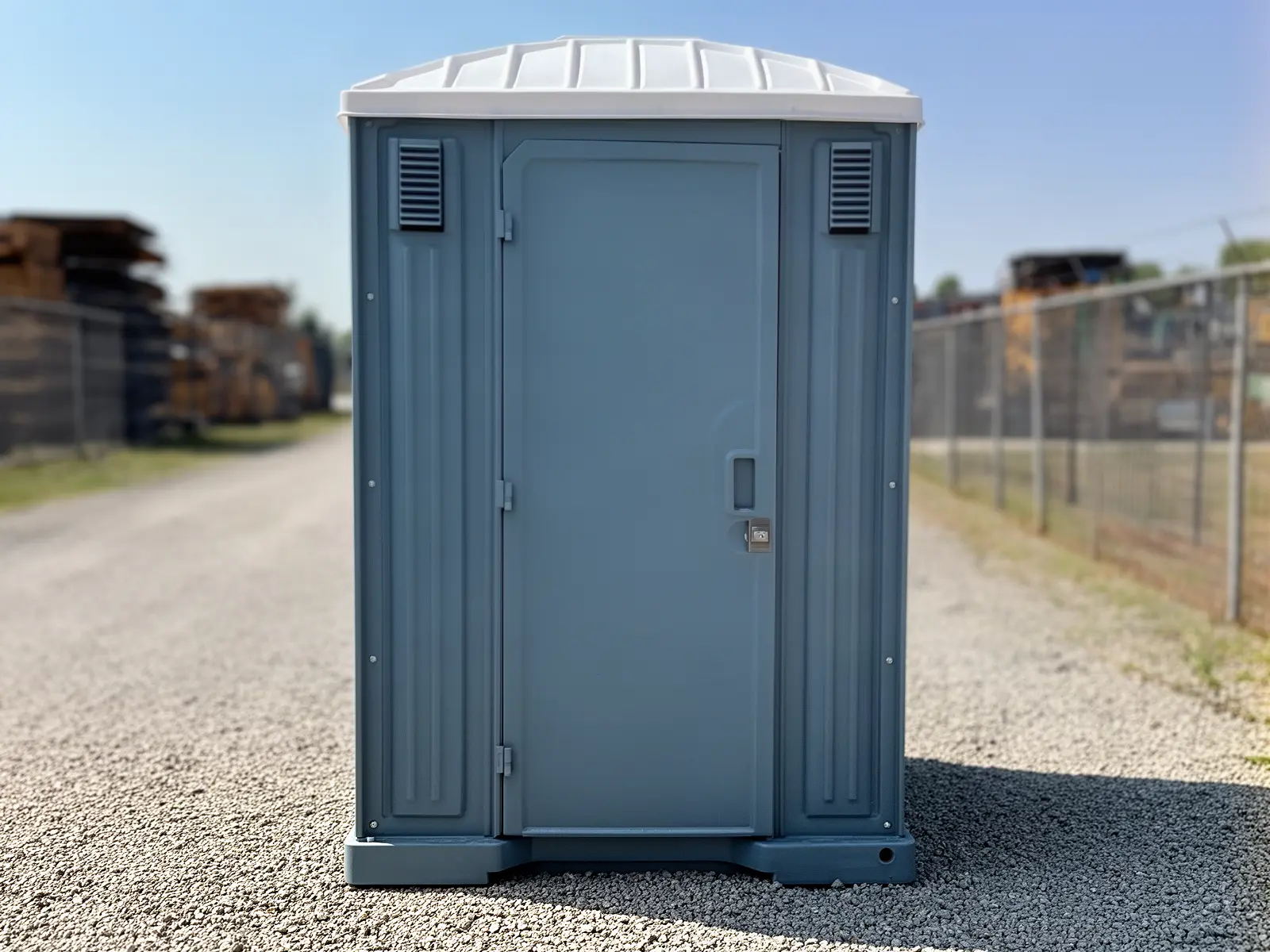 Clean porta potty unit from Stone Point Porta Potty Rental in Irving, TX